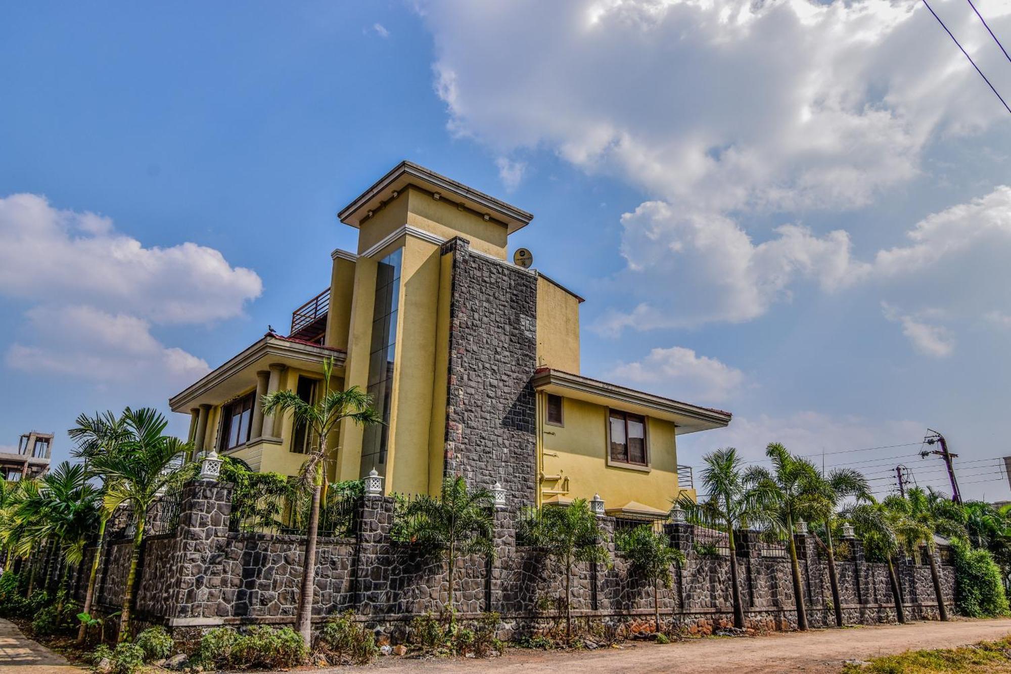 Lifeline Villas - Luxurious Taraangan 4 Mountain View Villa With Biggest Pool And Huge Open Area Lonavala Eksteriør bilde